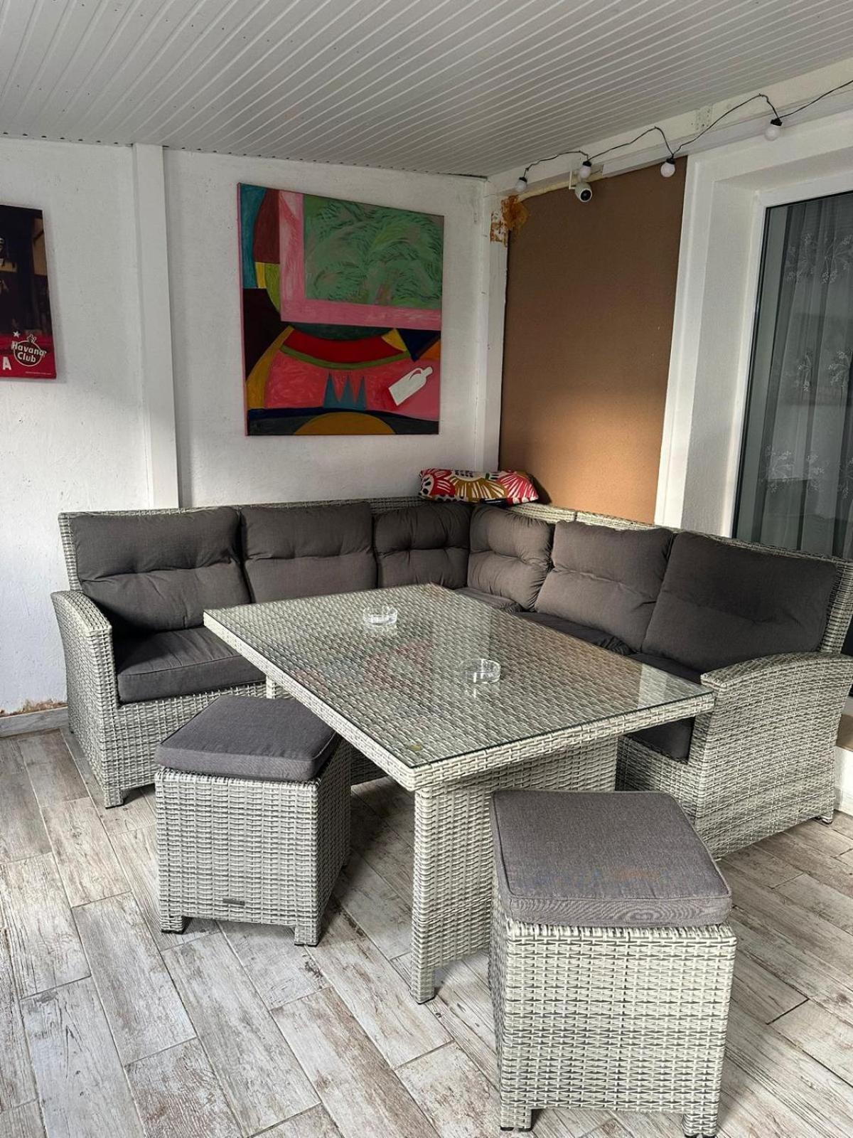 La Dolce Vita Apartment Stefanestii de Jos Esterno foto